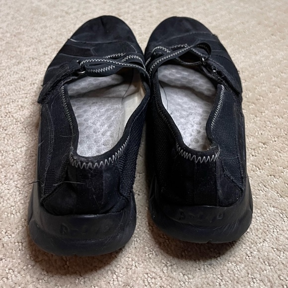 Clarks Mary Janes Flats in Black Size 8.5 - Picture 3 of 6